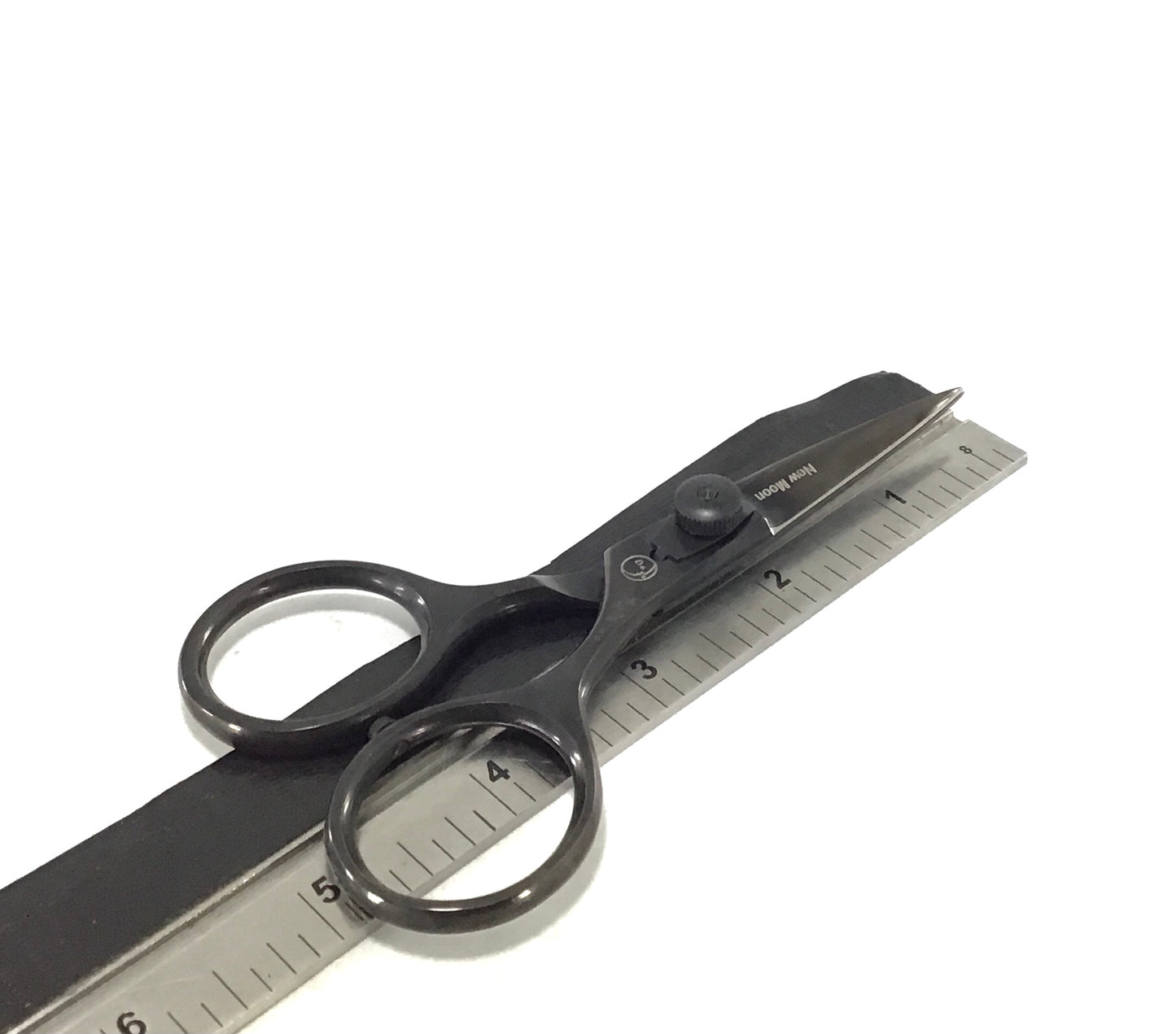 Lunar Moon Needle Straight Scissor