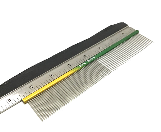 New Moon Rainbow Dog Grooming Comb(green/yellow)