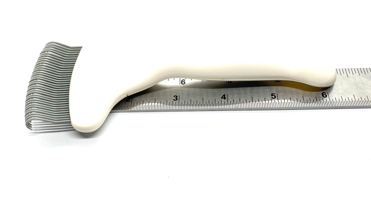 Ivory Moon Deshedding Comb