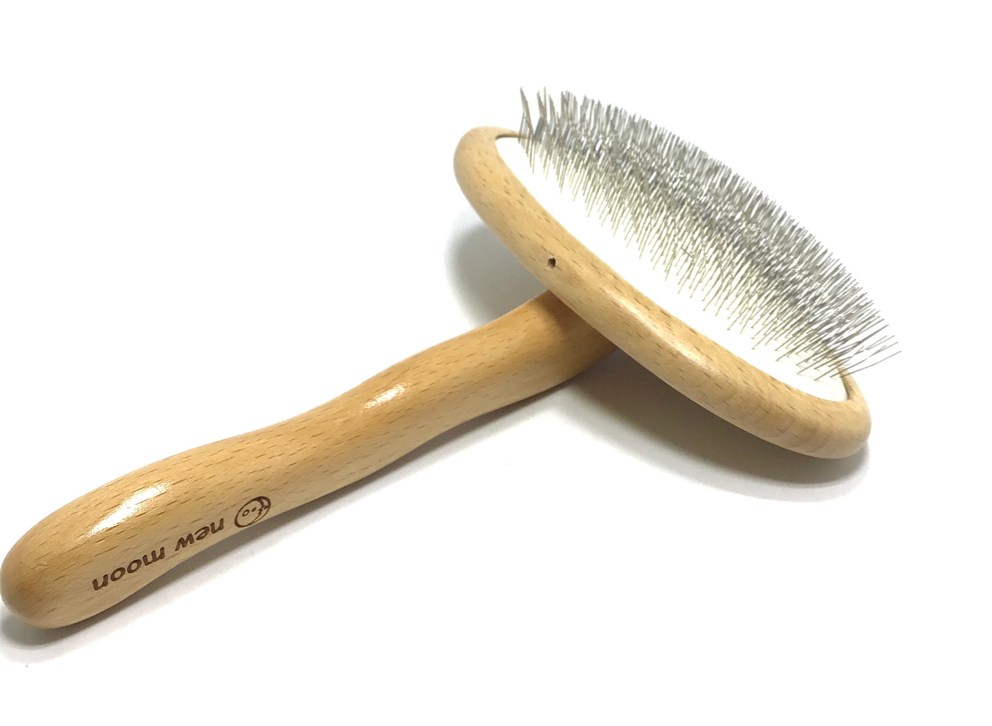 Oval Moon Slicker Brushes