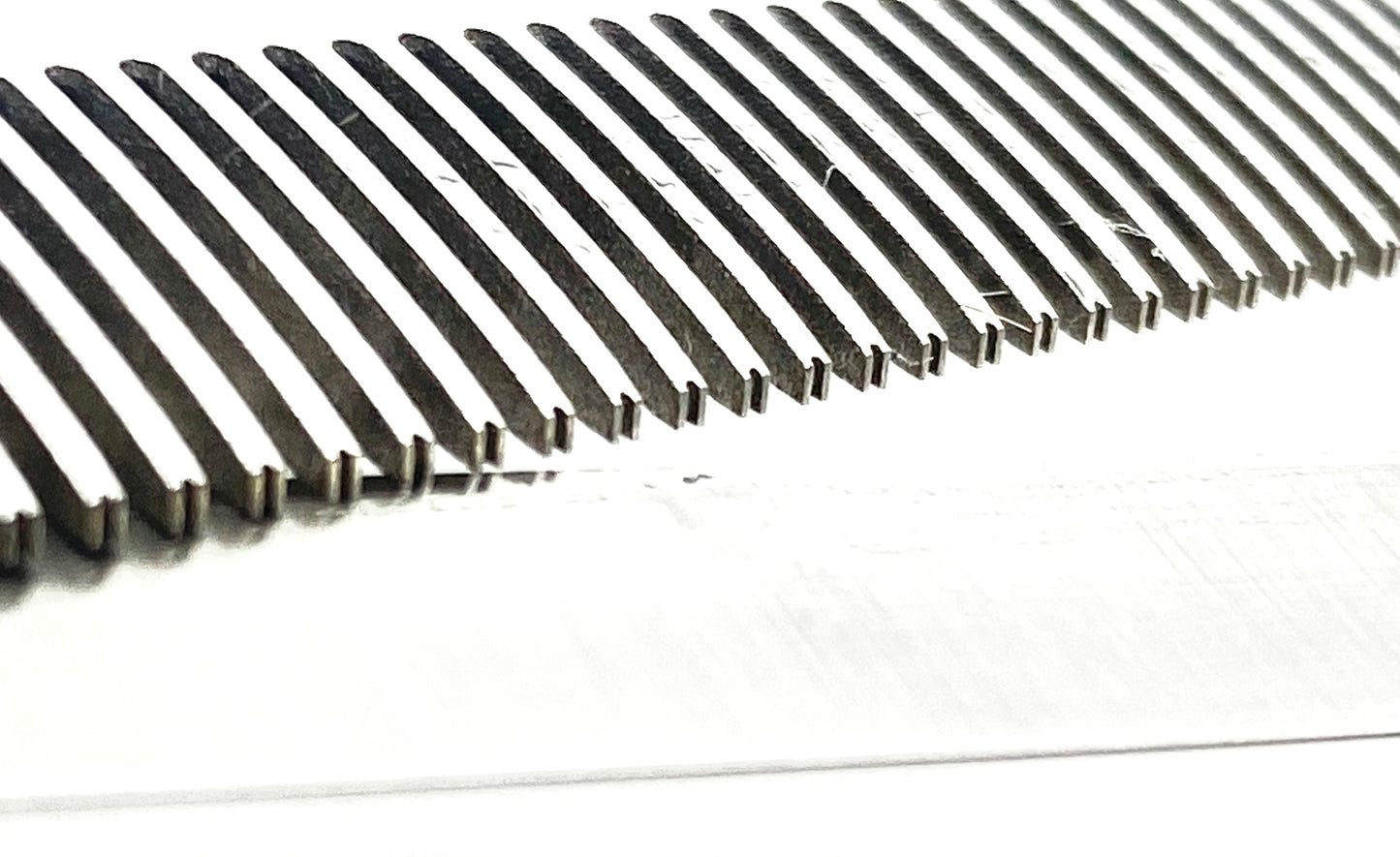 New Moon Moonshiner Thinner Dog Grooming Scissor