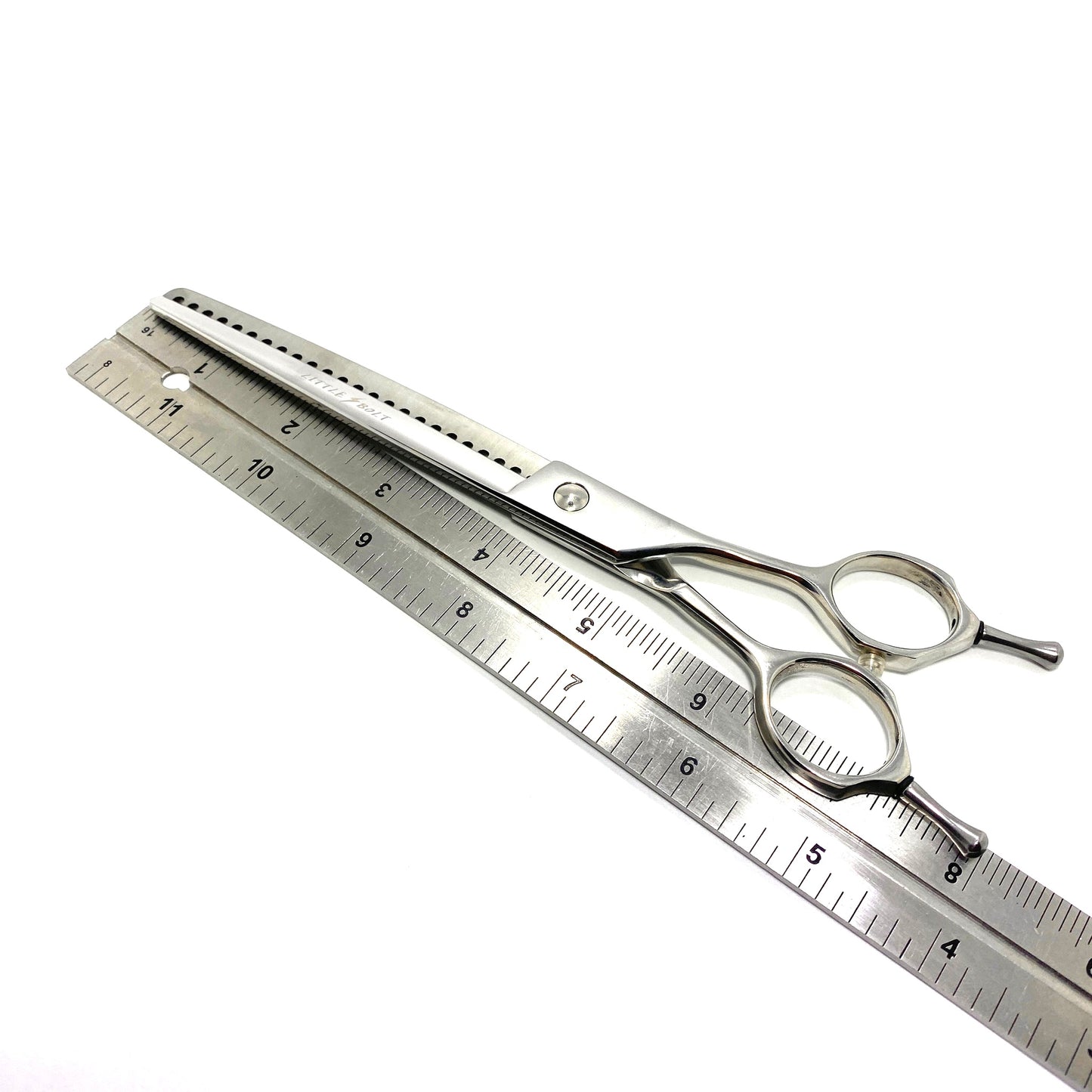 Little Bolt Serrated Chunker 7.5”