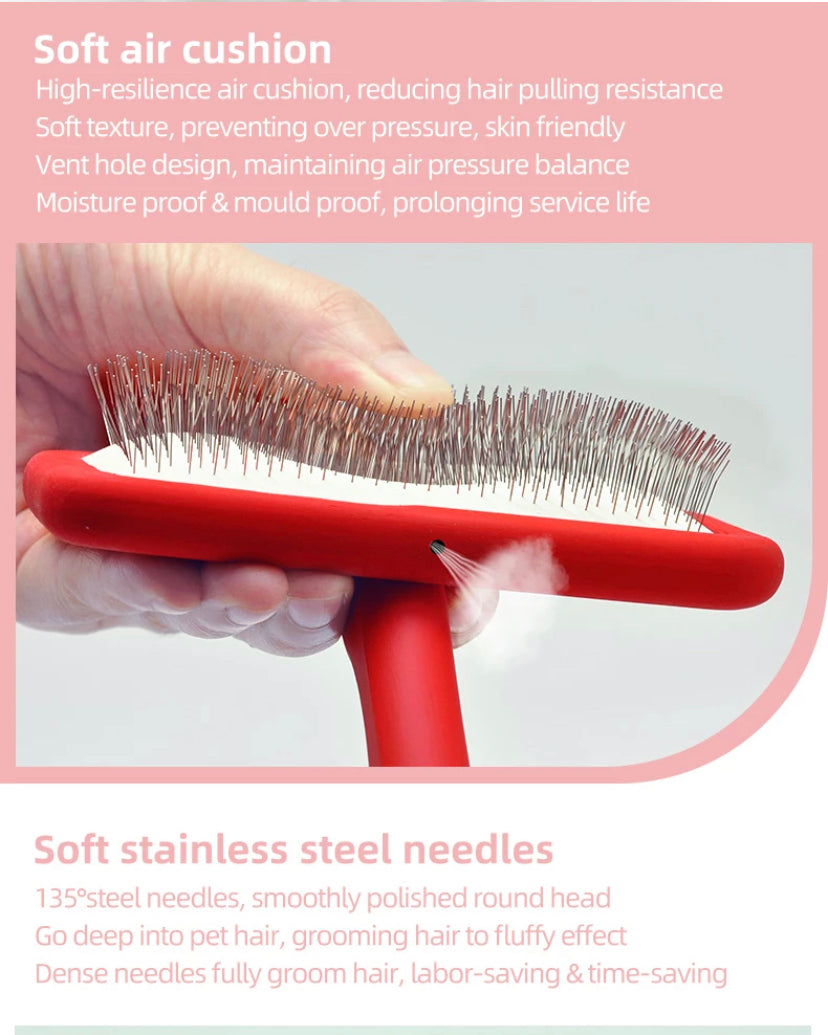 New Moon Competition Grade Slicker Brush, “Mars”