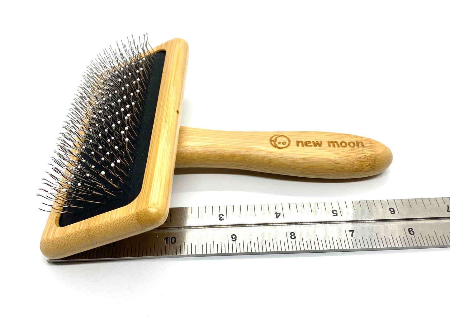 Earthy Bamboo Show Class Slicker Brush w/ round bead dots