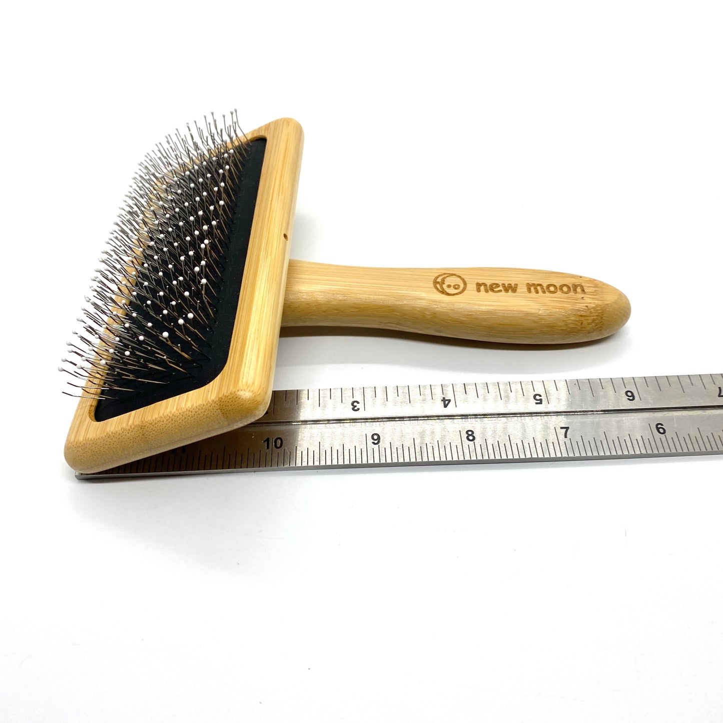 Earthy Bamboo Show Class Slicker Brush w/ round bead dots
