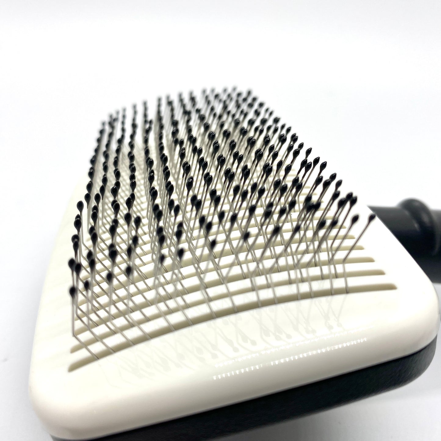 Moon Bath Brush Push Clean w/ round bead dots