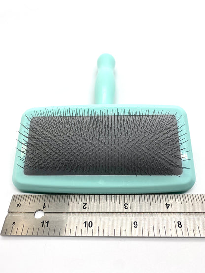 Sea Foam Neptune Slicker Brush